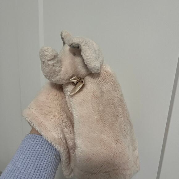 Monique Lhuillier for Pottery Barn Kids Pink Soft Elephant Lovey Blanket - Picture 2 of 5